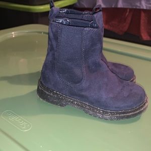 Toddler Crew Cut size 25 Chelsea style boot